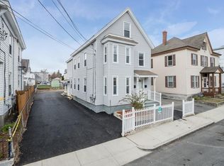88 Lilley Ave, Lowell, MA 01850