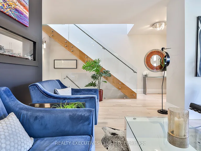 199 Beech Ave #MAIN HOUSE — Photo 21