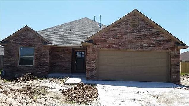 1st image of 14621 Broadway Cir