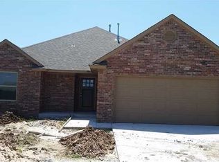 14621 Broadway Cir, Oklahoma City, OK 73170