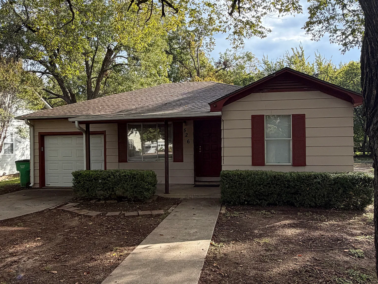 2 bed, $1,425 — Photo 1