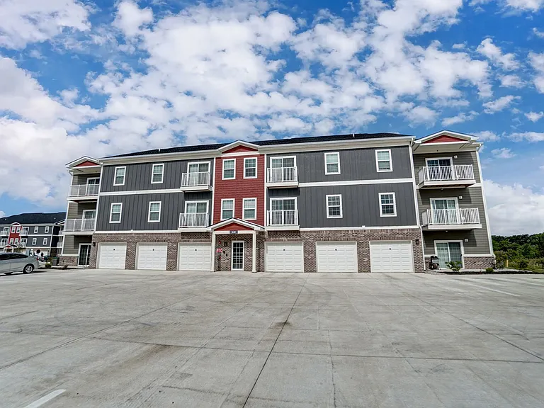 Premier Flats — Photo 21