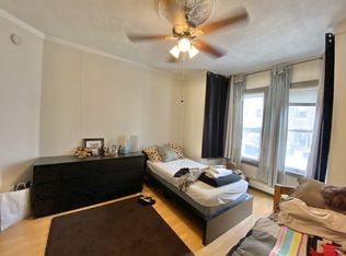 189 Havre St #1, Boston, MA 02128