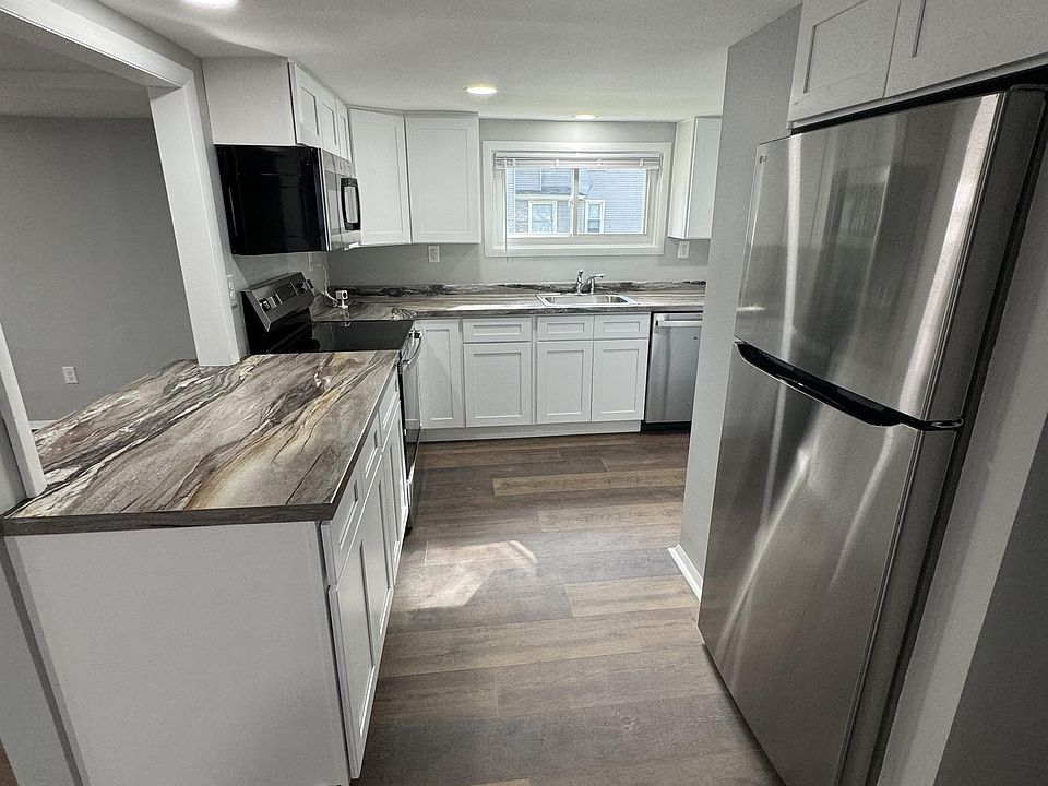 1st image of 88 Clinton Ave