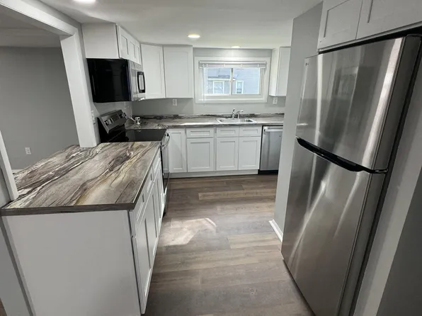 88 Clinton Ave, Cortland, NY 13045