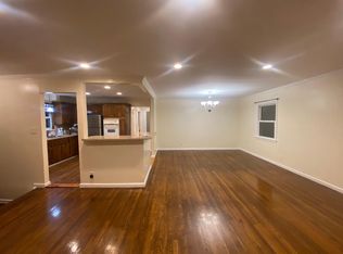 105-11 87th St #2, Ozone Park, NY 11417