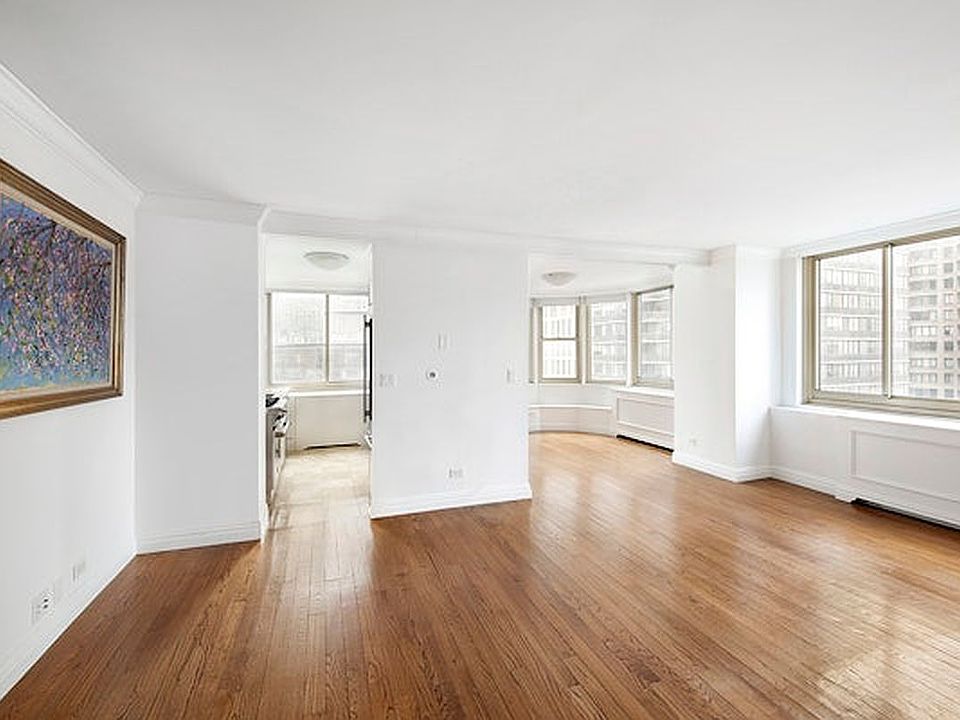 1st image of 30 W 63rd St APT 16H