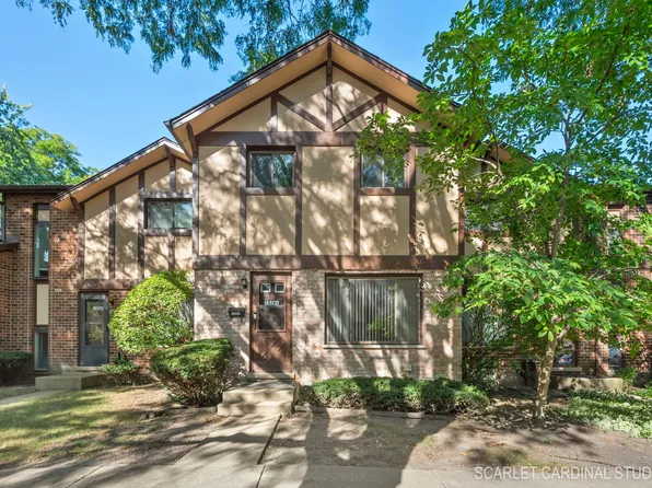 1S286 Windsor Ln Unit 286, Villa Park, IL 60181