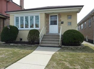 5919 W 63rd Pl, Chicago, IL 60638