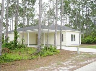 124 Skimmer Dr, Carrabelle, FL 32322