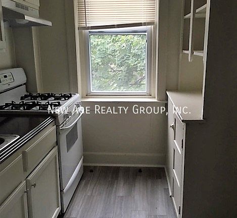 5th image of 1209 S 58th St APT 4C