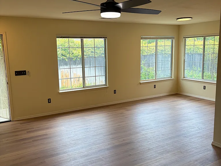 4314 Lynbrook Loop #2 — Photo 7