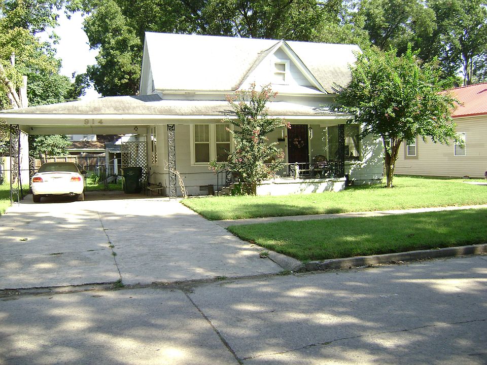 1st image of 914 Hearn St