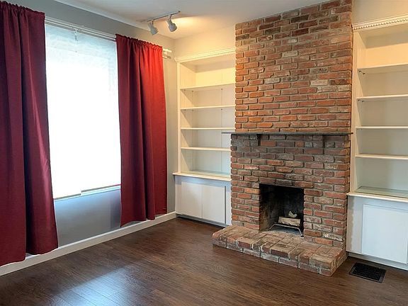 4th image of 4108 Forest Ave #1