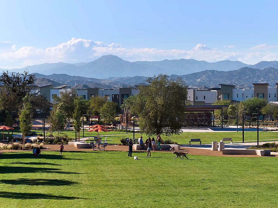 Valencia Amenity Verve Park 3of3