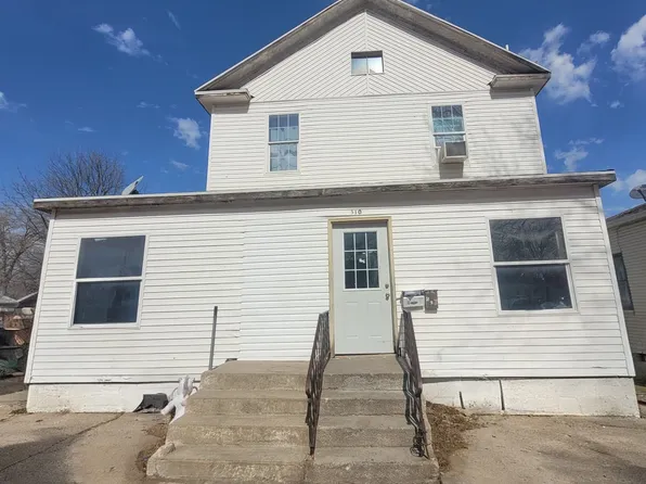 310 W 7th St #2, Grand Island, NE 68801