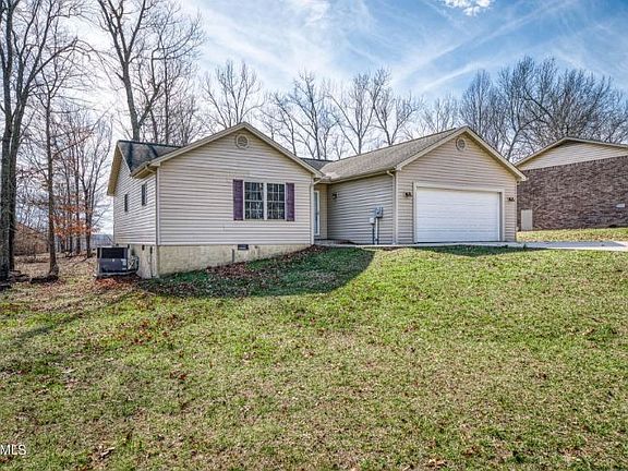 2nd image of 548 Oak Hill Dr