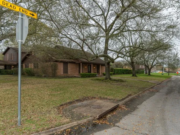 98 Rosine St, Beaumont, TX 77707