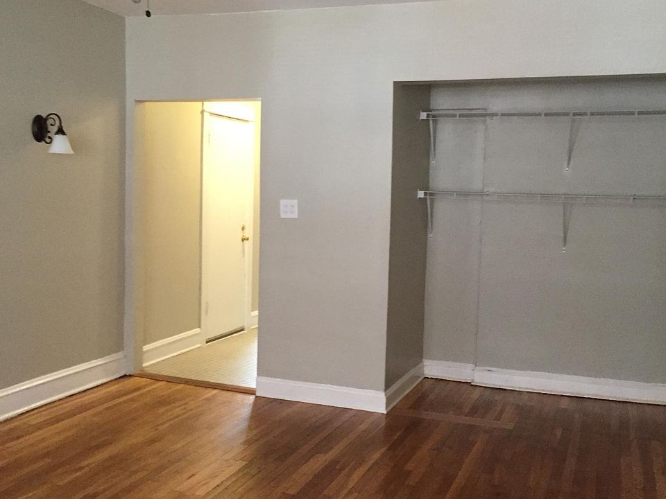 1st image of 832 W Sunnyside Ave #2