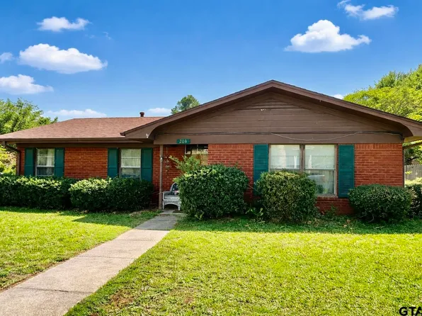 203 Yates St, Mount Vernon, TX 75457