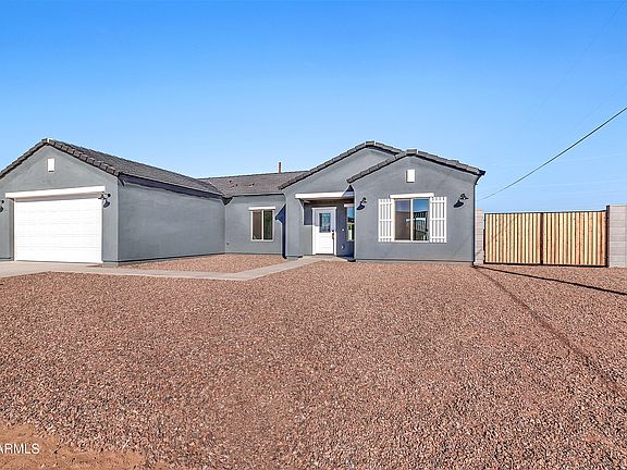 3rd image of 35025 N PALM Drive