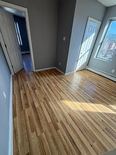 61 Bedford St Photo 1