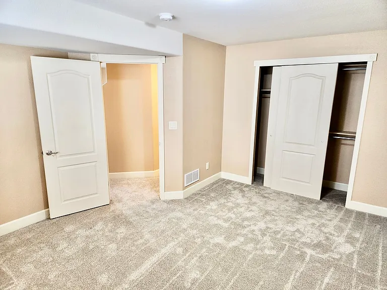 7027 Davey Crocket Ct — Photo 15