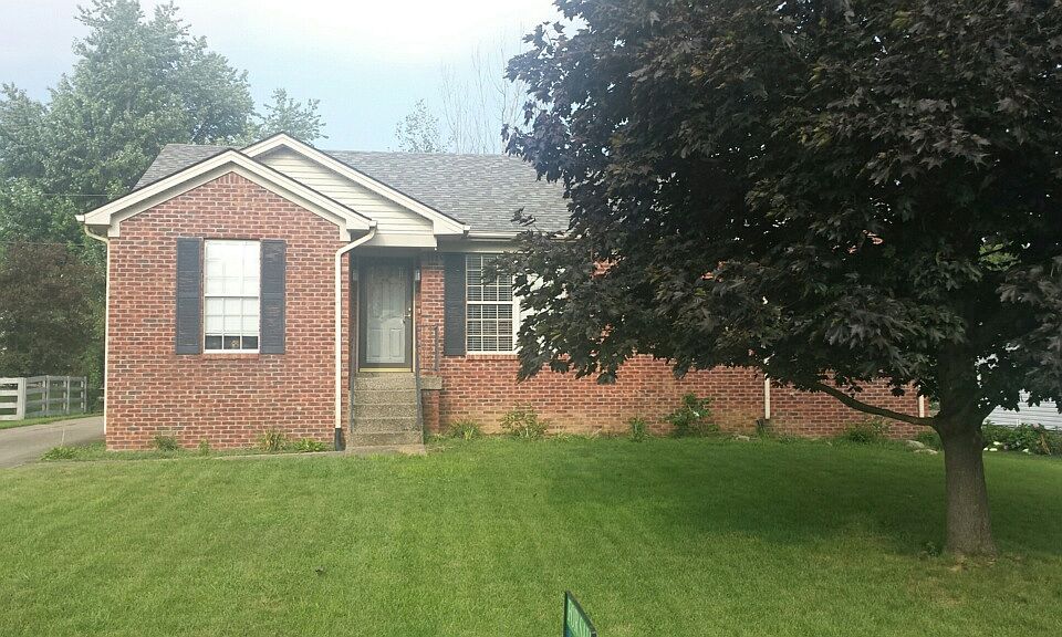 1st image of 411 Garden Ct