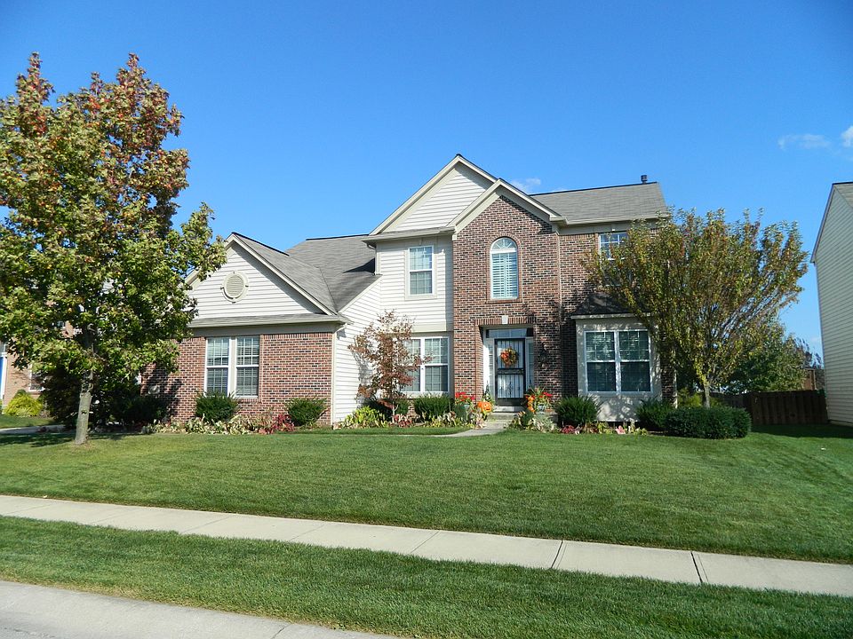 1st image of 16441 Lakeville Xing
