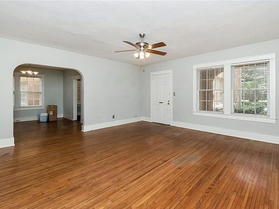 4th image of 1602 Government St APT 1A