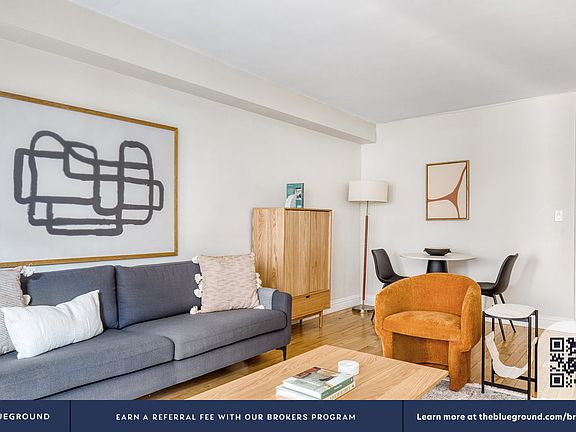 4th image of 135 W 96th St APT 10B
