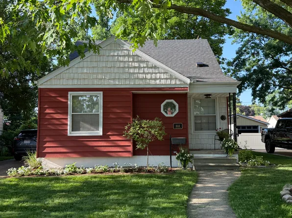 444 Roth Blvd, Clawson, MI 48017