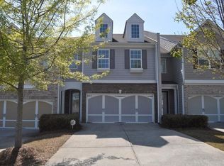 941 Pierce Ivy Ct, Lawrenceville, GA 30043