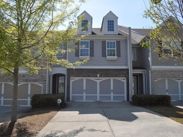 941 Pierce Ivy Ct, Lawrenceville, GA 30043