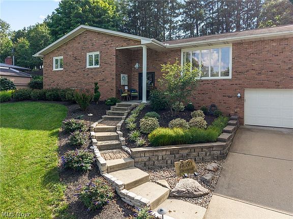 3rd image of 47650 Morningside Dr