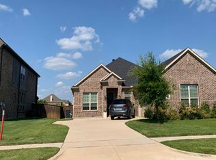 7220 Voltaire Dr, Grand Prairie, TX 75054