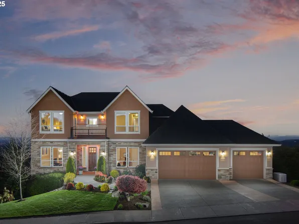 10529 SE Quailridge Dr, Happy Valley, OR 97086