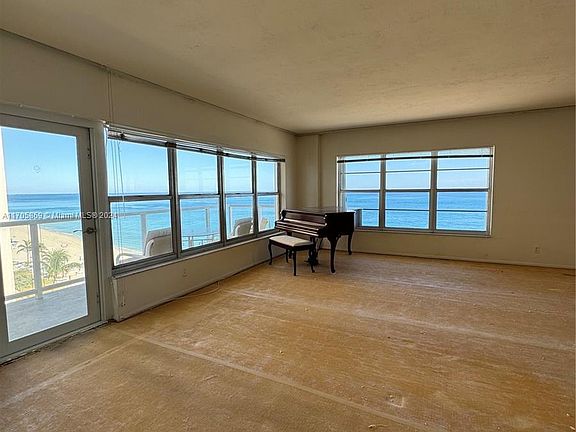 5th image of 3750 Galt Ocean Dr APT 711