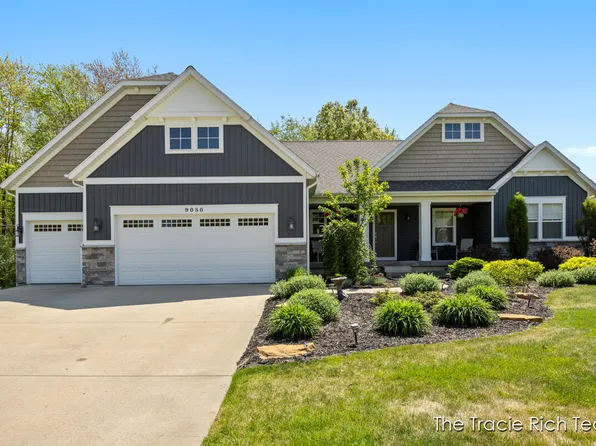 9080 Hopewell Dr NE, Rockford, MI 49341