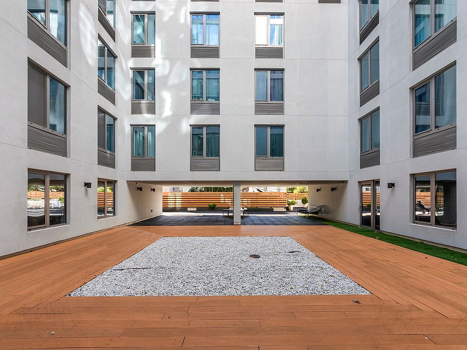 1st image of 2128 Ocean Ave #5C