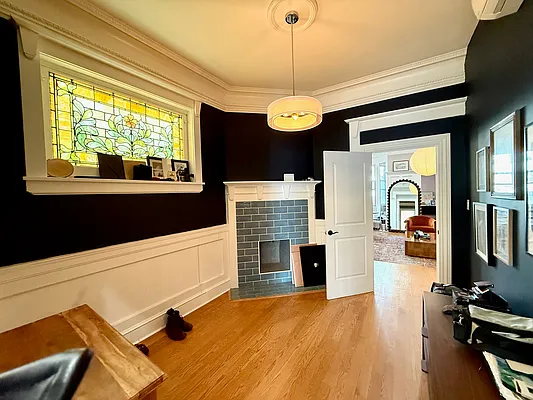 Rented by Mae Equities | media 10