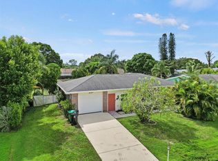 1014 SE Euclid Ln, Port Saint Lucie, FL 34983