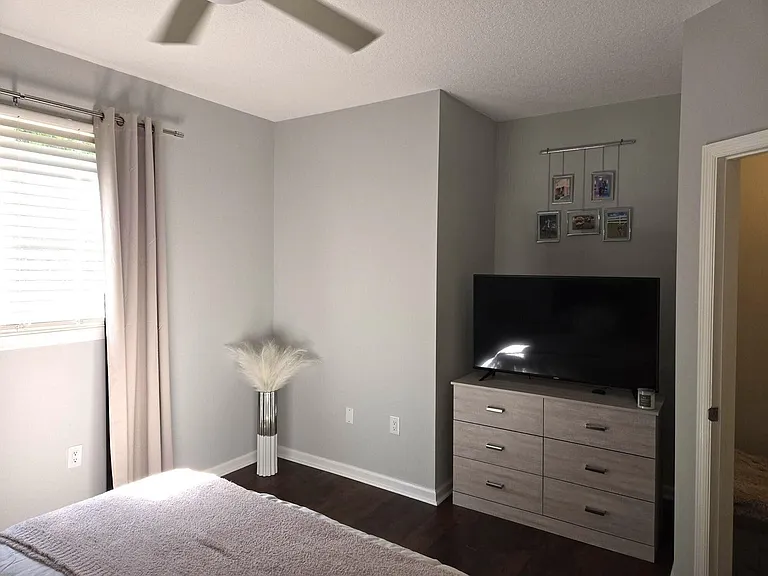 2024 Alta Meadows Ln — Photo 29