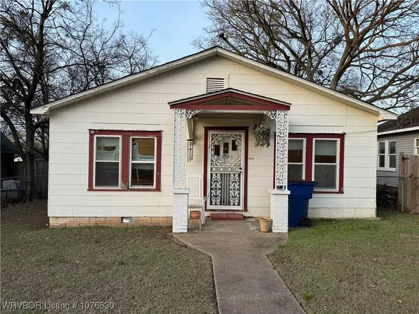 1705 S West St, Fort Smith, AR 72901