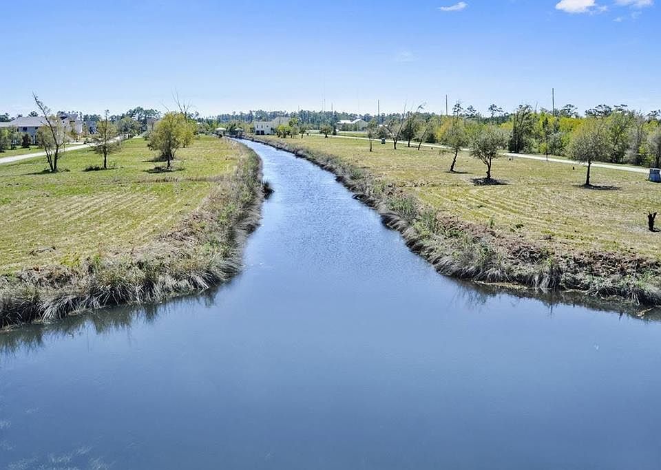 1st image of LOT 9 Admiral Dr