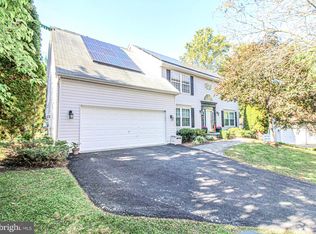 3 Hartley Pl, Gaithersburg, MD 20878