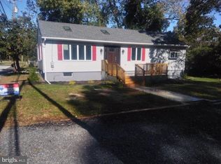14 Railroad Ave, Sicklerville, NJ 08081