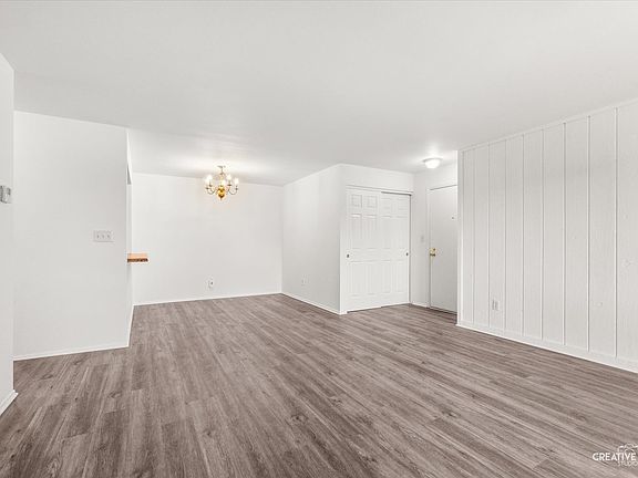 4th image of 594 Somerset Ln APT 7