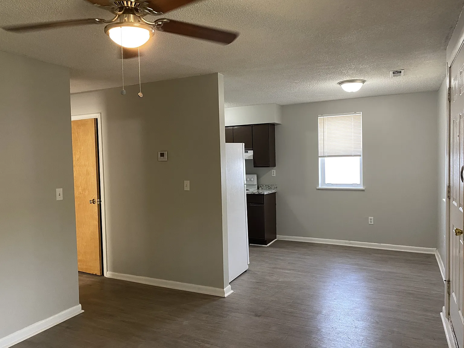 1416 4th Ave - 1 — Photo 3