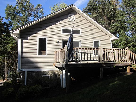 4th image of 470 Knollwood Dr